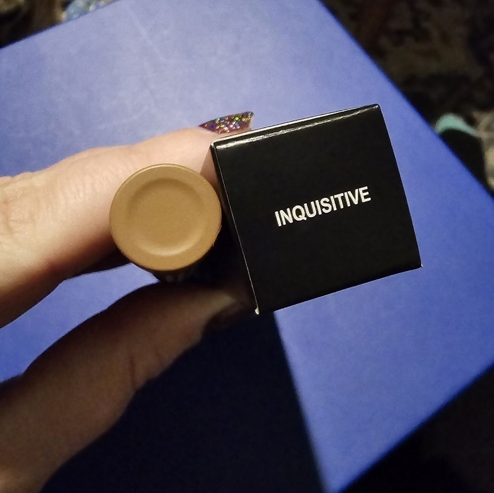 Younique | Stick Eyeshadow Inquisitive - Picture 2 of 2